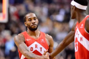 爱游戏官网 雄鹿组合 