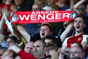 爱游戏官网包含莱比锡训练开放日，冲刺阶段遗憾出局引欢呼，欧联在即，更衣室氛围转暖的词条