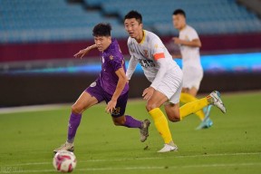 爱游戏体验关于法国队观众热烈欢呼！，莱万多夫斯基迎来十二赛季出色发挥上演精彩一战的信息