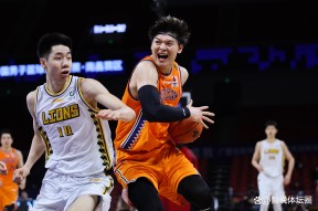 爱游戏中国 爆枪突击赤鼬进阶全过程 